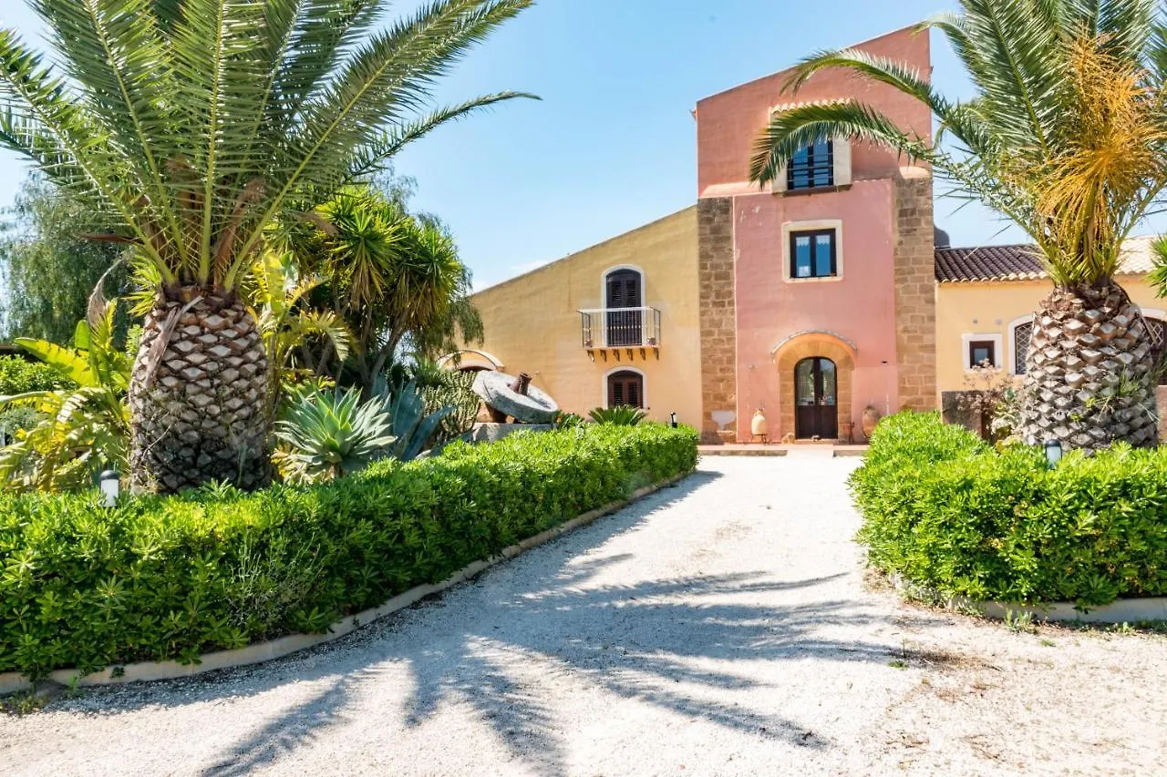Casa Vacanze Torre Tabia Guest House Sciacca Italy